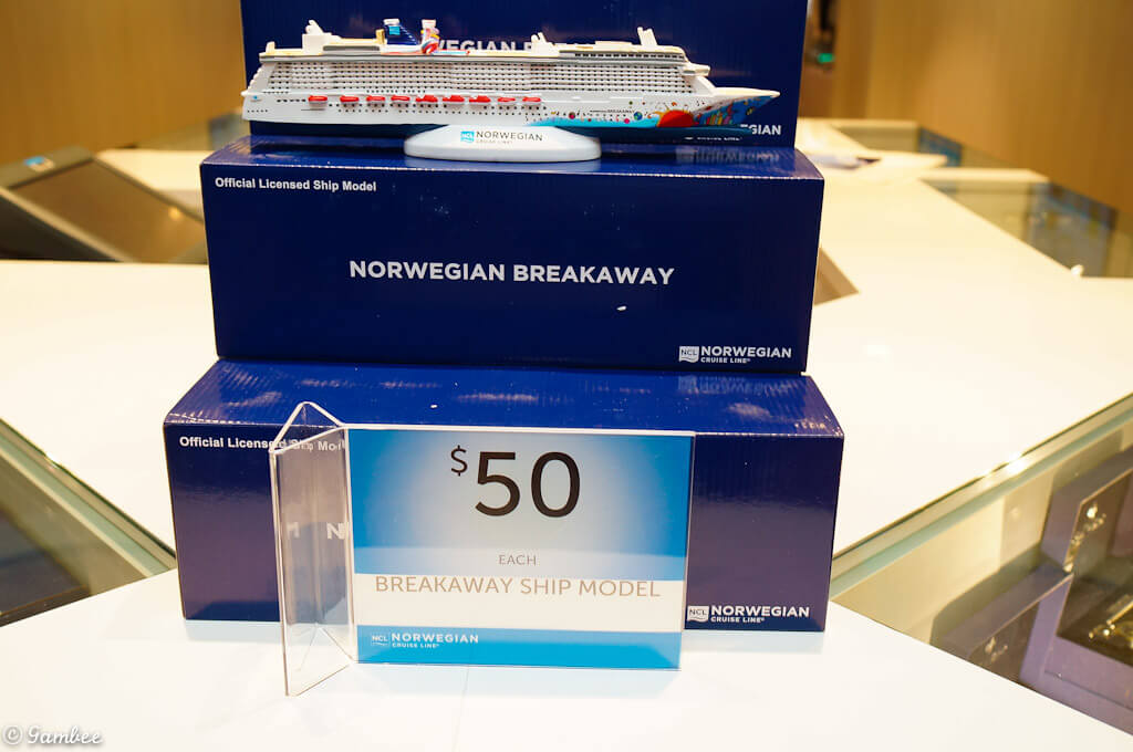 Norwegian Breakaway  model ship